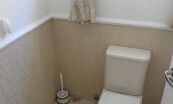 Imagem 2: 3 dormitórios, 2 suíte, 4 banheiro, 4 vagas na garagem, 350M² de Área Construída