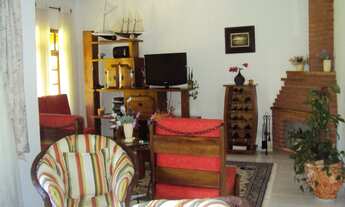 Imagem 4: 4 dormitórios, 1 suítes, 3 banheiro, 4 vagas na garagem, 283M² de Área Construída