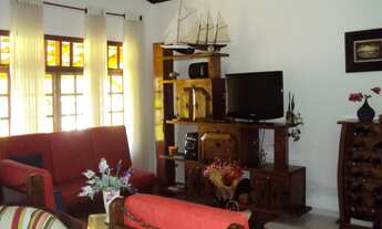 Imagem 5: 4 dormitórios, 1 suítes, 3 banheiro, 4 vagas na garagem, 283M² de Área Construída