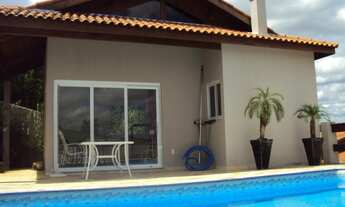 Imagem 2: 3 dormitórios, 3 suíte, 6 banheiro, 4 vagas na garagem, 360M² de Área Construída