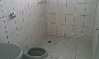 Imagem: 5 dormitórios, 1 suítes, 3 banheiro, 2