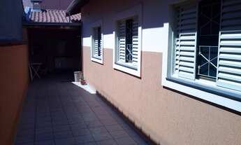 Imagem 2: 3 dormitórios, 1 suítes, 3 banheiro, 2 vagas na garagem, 144M² de Área Construída