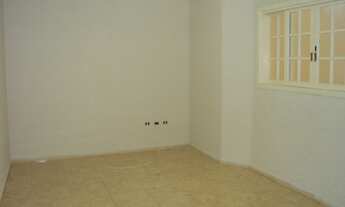 Imagem: 3 dormitórios, 1 suítes, 2 banheiro