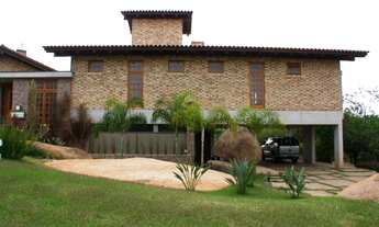 Imagem 7: 3 dormitórios, 2 suíte, 4 banheiro, 4 vagas na garagem, 600M² de Área Construída