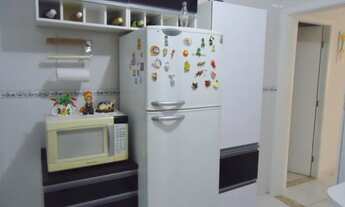 Imagem 2: 2 dormitórios, 1 suítes, 2 banheiro, 2 vagas na garagem, 130M² de Área Construída