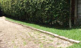 Imagem 3: 3 dormitórios, 1 suítes, 1 banheiros, 400M² de Área Construída