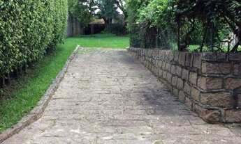 Imagem 5: 3 dormitórios, 1 suítes, 1 banheiros, 400M² de Área Construída