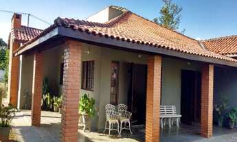 Imagem 4: 4 dormitórios, 2 suíte, 3 banheiro, 400M² de Área Construída