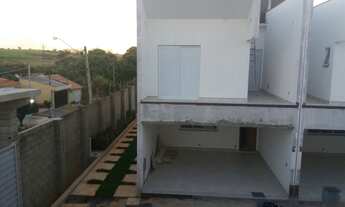 Imagem 4: 3 dormitórios, 3 suíte, 3 banheiro, 2 vagas na garagem, 137M² de Área Construída