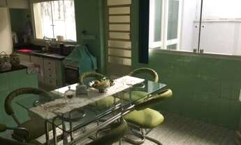 Imagem 5: 3 dormitórios, 1 suítes, 2 banheiro, 2 vagas na garagem, 300M² de Área Construída