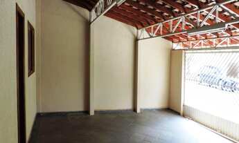 Imagem: 2 dormitórios, 1 banheiros, 3 vagas na