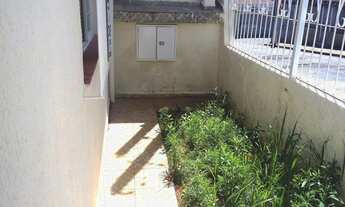 Imagem 5: 3 dormitórios, 2 banheiro, 2 vagas na garagem, 137M² de Área Construída, 156M² de Área Tot