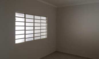 Imagem 4: 3 dormitórios, 1 suítes, 1 banheiros, 2 vagas na garagem, 140M² de Área Construída