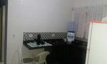 Imagem 2: 3 dormitórios, 1 suítes, 2 banheiro, 2 vagas na garagem, 130M² de Área Construída