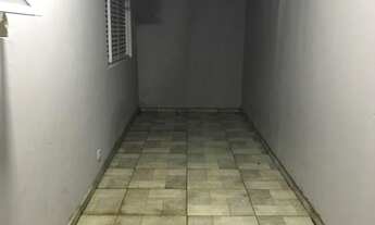 Imagem 5: 3 dormitórios, 1 suítes, 1 banheiros, 3 vagas na garagem, 88M² de Área Construída