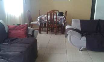 Imagem 5: 4 dormitórios, 1 suítes, 3 banheiro, 4 vagas na garagem, 230M² de Área Construída