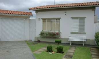 Imagem: 2 dormitórios, 1 banheiros, 2 vagas na