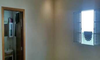 Imagem 2: 2 dormitórios, 1 suítes, 2 banheiro, 2 vagas na garagem, 82M² de Área Construída