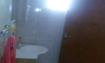 Imagem 5: 2 dormitórios, 1 suítes, 2 banheiro, 2 vagas na garagem, 82M² de Área Construída