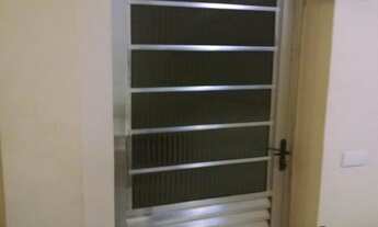 Imagem 2: 3 dormitórios, 1 banheiros, 2 vagas na garagem, 120M² de Área Construída