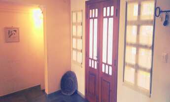 Imagem 5: 4 dormitórios, 2 suíte, 4 banheiro, 2 vagas na garagem, 280M² de Área Construída