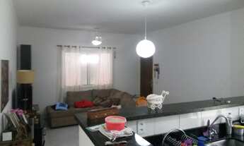 Imagem 4: 2 dormitórios, 1 suítes, 3 banheiro, 2 vagas na garagem, 130M² de Área Construída