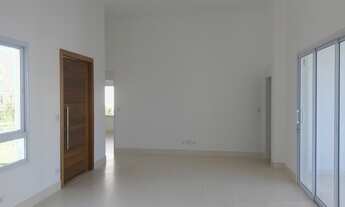 Imagem 4: 3 dormitórios, 3 suíte, 5 banheiro, 4 vagas na garagem, 225M² de Área Construída