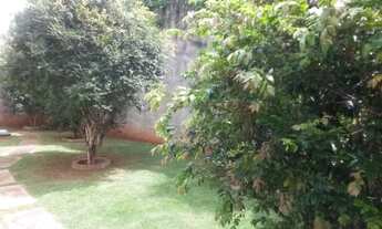 Imagem 7: 3 dormitórios, 3 banheiro, 8 vagas na garagem, 300M² de Área Construída