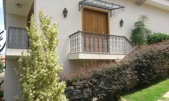 Imagem: 3 dormitórios, 3 banheiro, 8 vagas na garagem