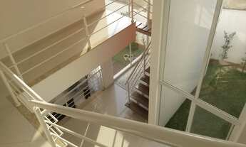 Imagem 6: 4 dormitórios, 4 suíte, 5 banheiro, 4 vagas na garagem, 315M² de Área Construída