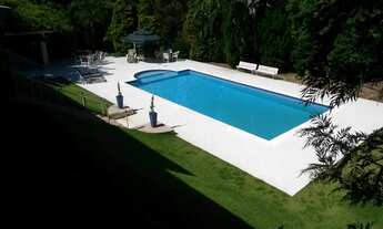 Imagem 5: 4 dormitórios, 4 suíte, 7 banheiro, 8 vagas na garagem, 1000M² de Área Construída