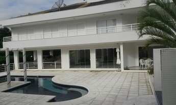 Imagem: 6 dormitórios, 4 suíte, 11 banheiro, 6