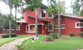 Imagem: 3 dormitórios, 3 suíte, 7 banheiro, 4