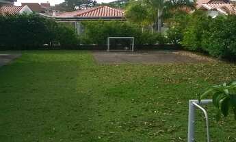 Imagem 2: 3 dormitórios, 3 suíte, 5 banheiro, 4 vagas na garagem, 255M² de Área Construída