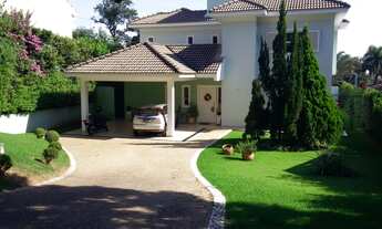 Imagem 2: 4 dormitórios, 4 suíte, 6 banheiro, 5 vagas na garagem, 350M² de Área Construída