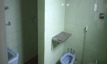 Imagem 6: 3 dormitórios, 1 suítes, 2 banheiro, 2 vagas na garagem, 126M² de Área Construída