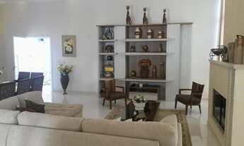 Imagem 2: 4 dormitórios, 3 suíte, 7 banheiro, 6 vagas na garagem, 480M² de Área Construída