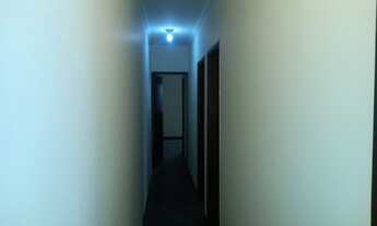 Imagem 7: 3 dormitórios, 1 suítes, 2 banheiro, 2 vagas na garagem, 130M² de Área Construída