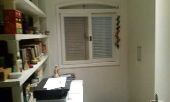 Imagem 4: 4 dormitórios, 2 suíte, 8 banheiro, 5 vagas na garagem, 465M² de Área Construída