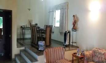 Imagem 3: 4 dormitórios, 4 suíte, 4 banheiro, 6 vagas na garagem, 431M² de Área Construída