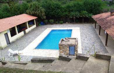 Imagem 3: Sitio em Juquitiba com piscina