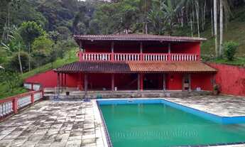 Imagem: Chácara em Juquitiba com lago e piscina