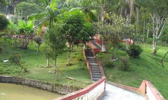 Imagem 4: Chácara em Juquitiba com lago e piscina