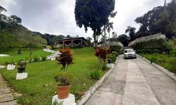 Imagem 6: Chácara em Juquitiba medindo 6.000,00 m² com piscina