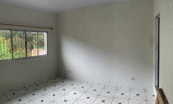 Imagem 6: Imóvel contendo 2 casas com fundo para lago no centro de São Lourenço da Serra