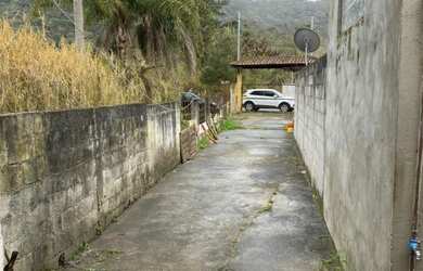 Imagem 2: Casa localizada no centro de São Lourenço da Serra