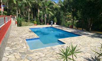 Imagem 3: Chácara em São Lourenço da Serra com piscina e lago, ótima localização