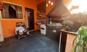 Imagem 3: Sobrado no centro de São Lourenço da Serra com 3 dormitórios