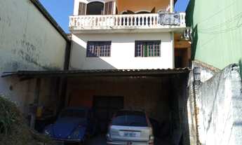 Imagem 2: Sobrado no centro de São Lourenço da Serra com 3 dormitórios