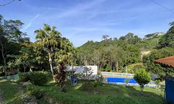 Imagem 2: Sítio em Juquitiba com área de 11,5 alqueires com 3 lagos e piscina